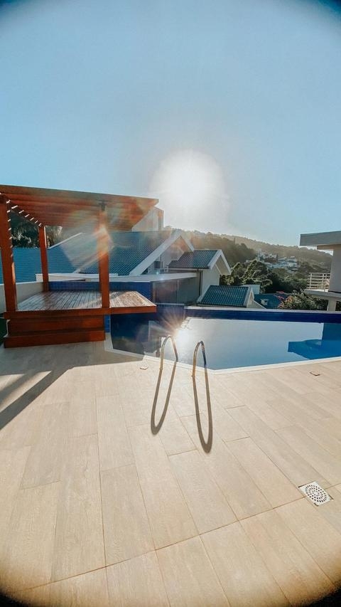 Venda | Casa com 600,00 m², 3 dormitório(s), 6 vaga(s). Bosque das Mansões, São José